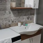 туида Διαμέρισμα Sliven