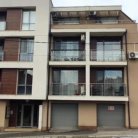 Apartamento туида Sliven